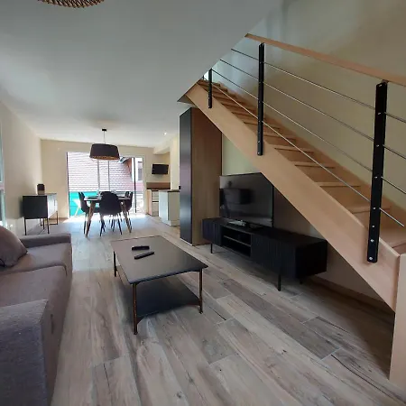 Appartement Et Spacieux A Quelques Pas Du Duingt