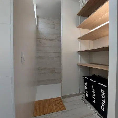 Et Spacieux A Quelques Pas Du Appartement Duingt